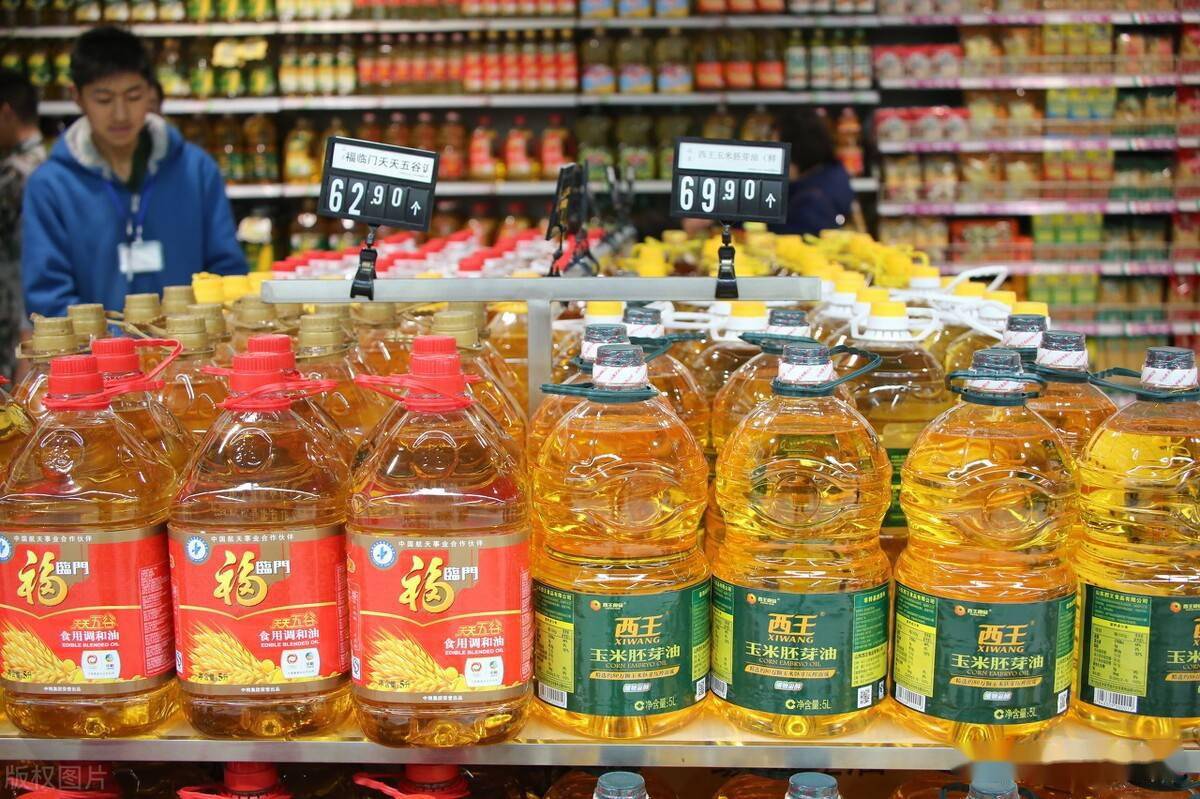买食用油，要分清“1534”和“1535”，差别很大，搞懂再买不吃亏